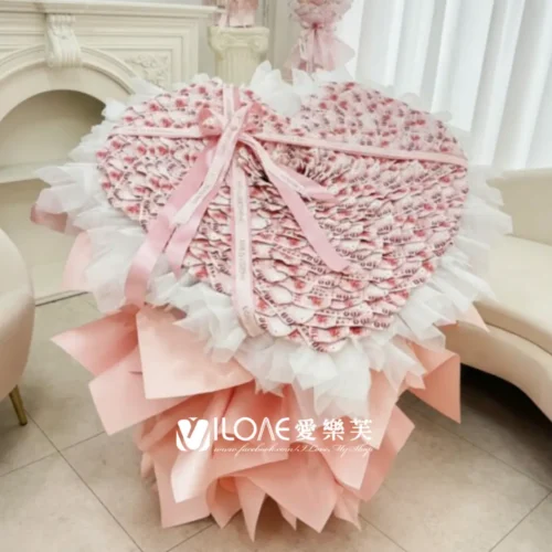 粉戀心語<br><span style="font-size: 18px;">A27 千層玫瑰(不含200張現金)</span>