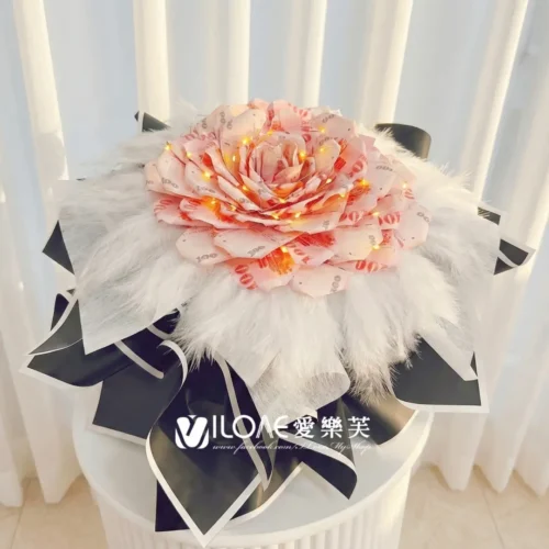 羽霓傾心<br><span style="font-size: 18px;">A07千層玫瑰(不含30張現金)</span>