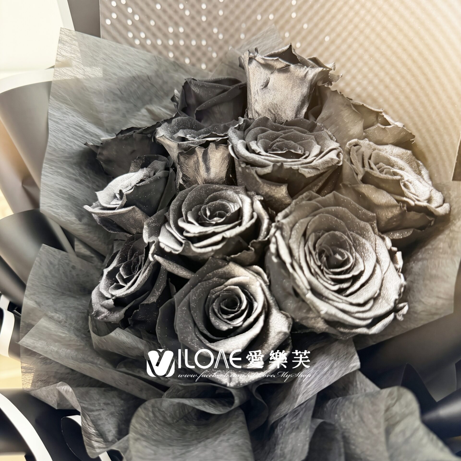 暗夜鉑金<br><span style="font-size: 18px;">(11朵永生花款)</span>:圖片 2