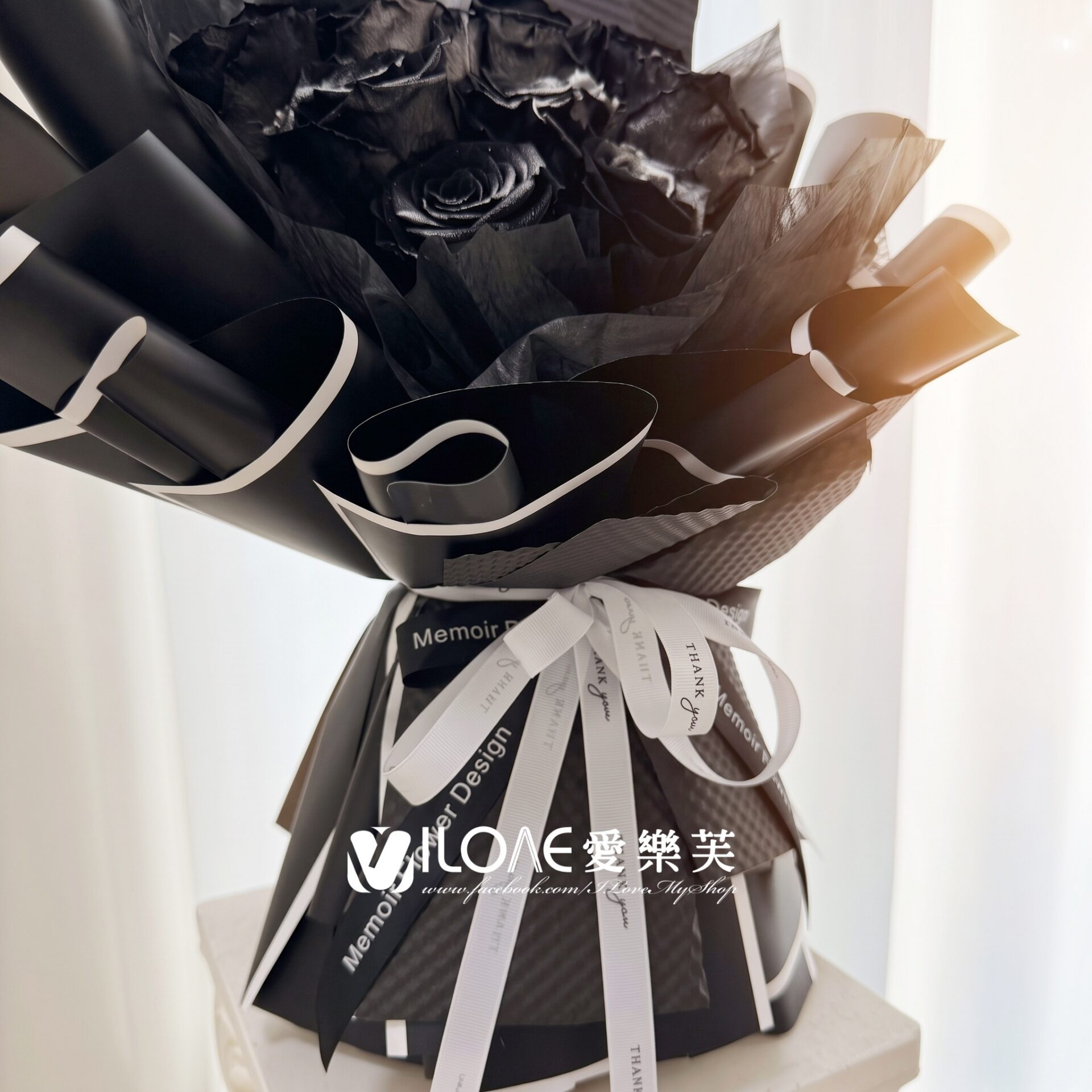 暗夜鉑金<br><span style="font-size: 18px;">(11朵永生花款)</span>:圖片 4