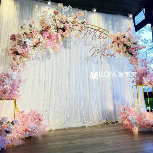 婚禮佈置<br><span style="font-size: 20px;">(純白與浪漫)</span>